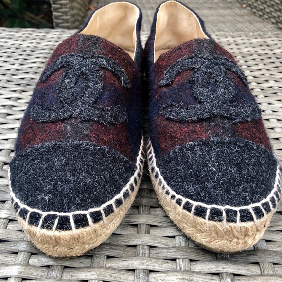 CHANEL Gray, Red and Navy Plaid Espadrilles BNWOB - Picture 3 of 8